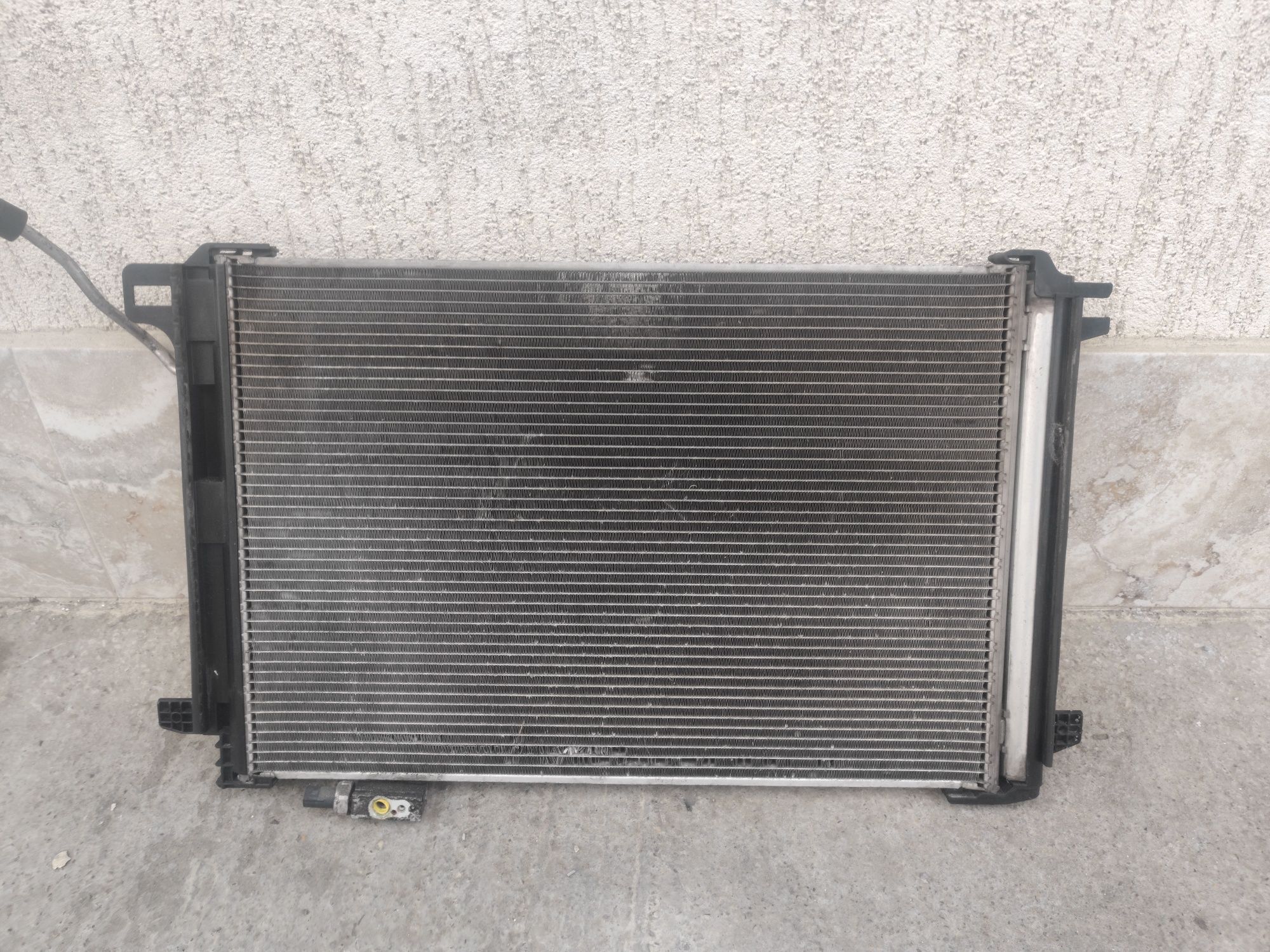 Radiator racire apa antigel Mercedes C-Class w204 S204 Facelift 2012