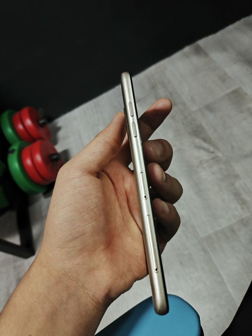Gaalaxy a6 rabochiy telefon qbqoyishga