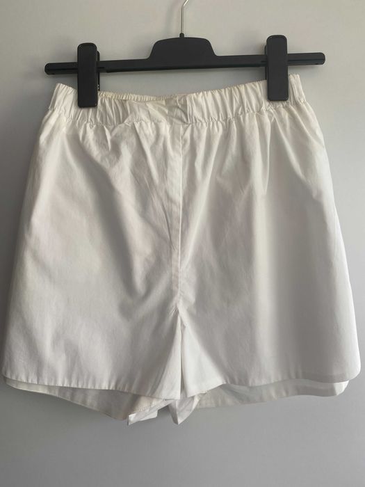 Pantaloni scurți albi, nou, S/36, bumbac, talie medie/inalta