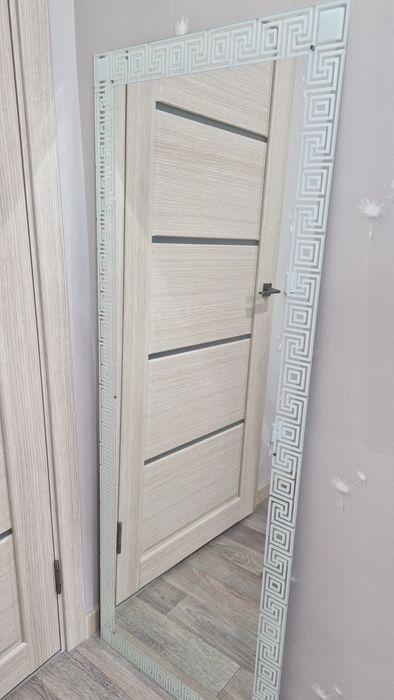 Зеркало размером 160×60