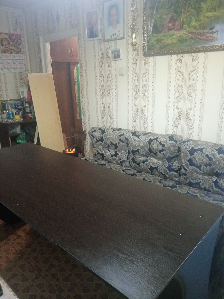 Продам диван в хорошем состоянии