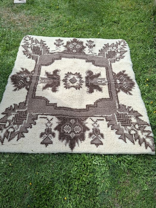 Ръчно тъкани китеници/губери.Ръчно изработени 100 процента от вълна