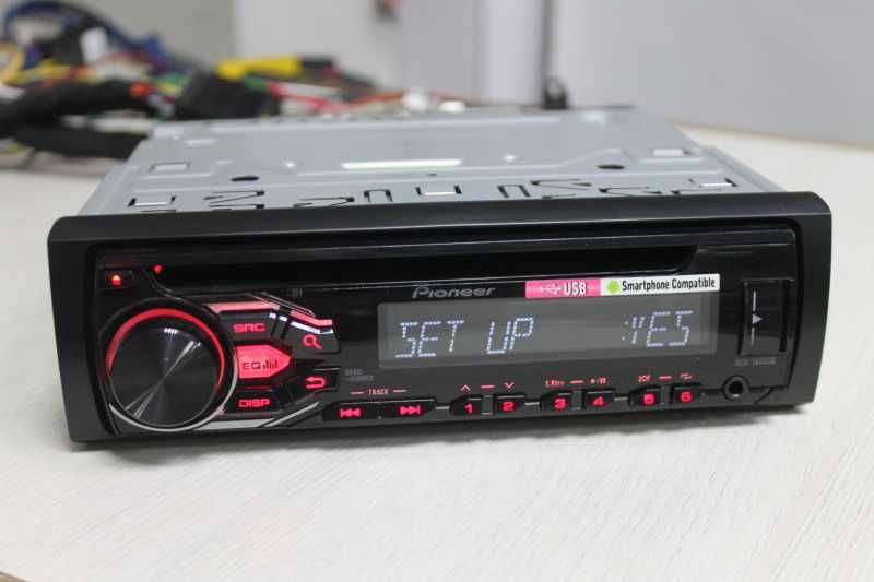 Pioneer CD плейър,USB,MP3,WMA,WAV,FLAC,Aux вход-4х50W