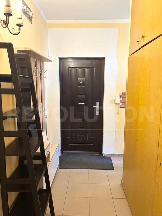 Тристаен апартамент в ж.к. Гео Милев