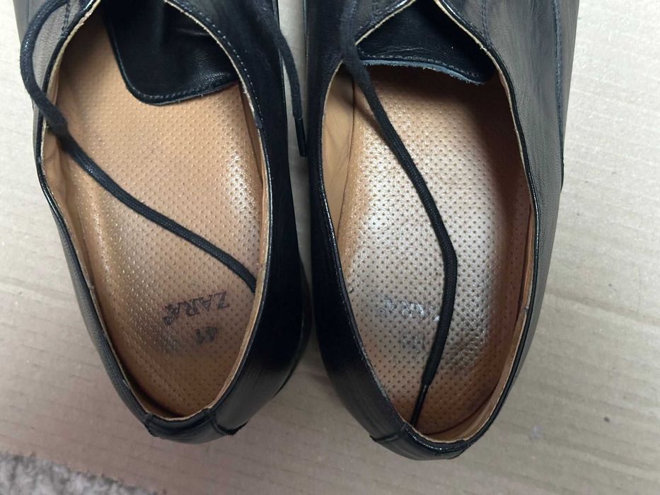 Pantofi de piele Zara nr. 41