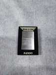 Zippo original USA cu cutie – brichetă clasică metalică