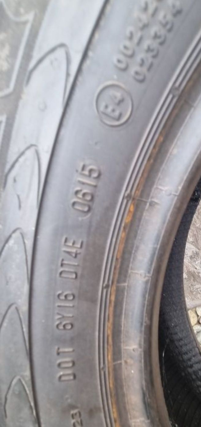 Anvelope Continental Vanco 2 
215/65 R15C 104/102T