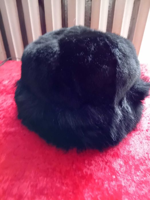 Дам.зимна шапка и шалове