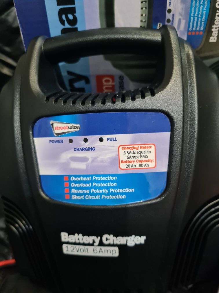 Универсално зарядно за акумулатори  12Volt, 6Amp.