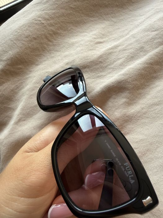 Furla очила с кожа на рамката