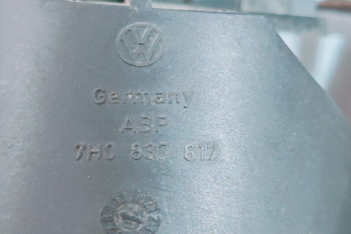 Maner Usa stanga fata 7H0837617 Volkswagen VW Transporter T5