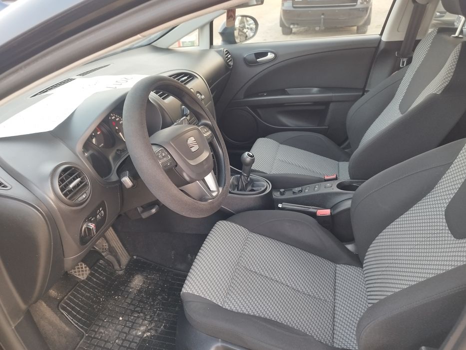 Seat Leon.  1.6 TDI .AN 2011 EURO 5. 0️⃣7️⃣2️⃣2️⃣8️⃣6️⃣1️⃣3️⃣4️⃣1️⃣