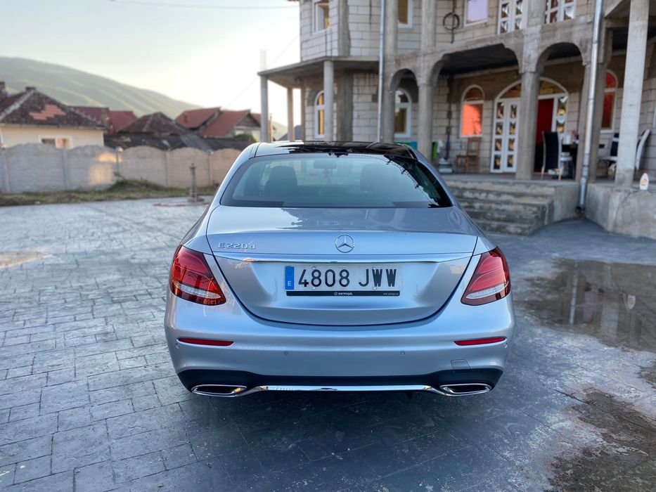 Mercedes E 2017 200.xxx