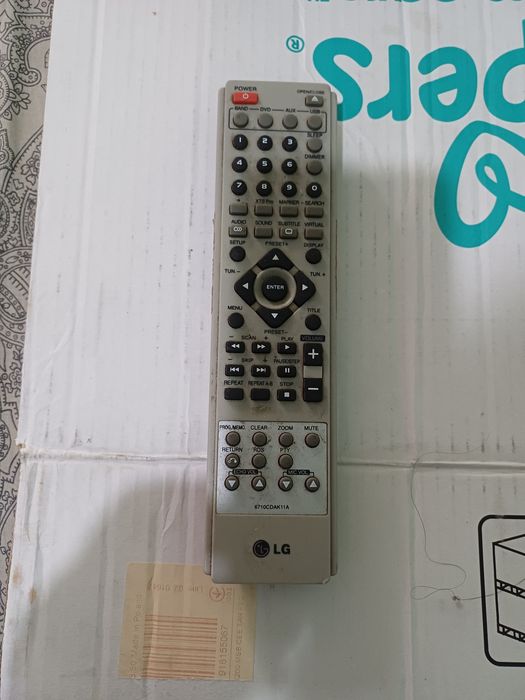 Telecomanda originala LG 6710cdak11a
Este testata