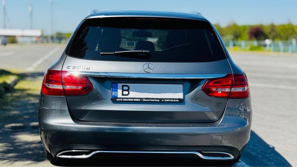 Mercedes Benz C200