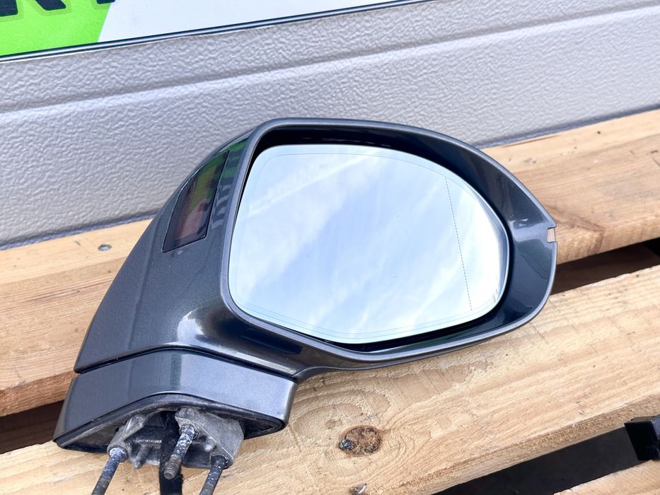 Дясно огледало AUDI A7 C7 4G