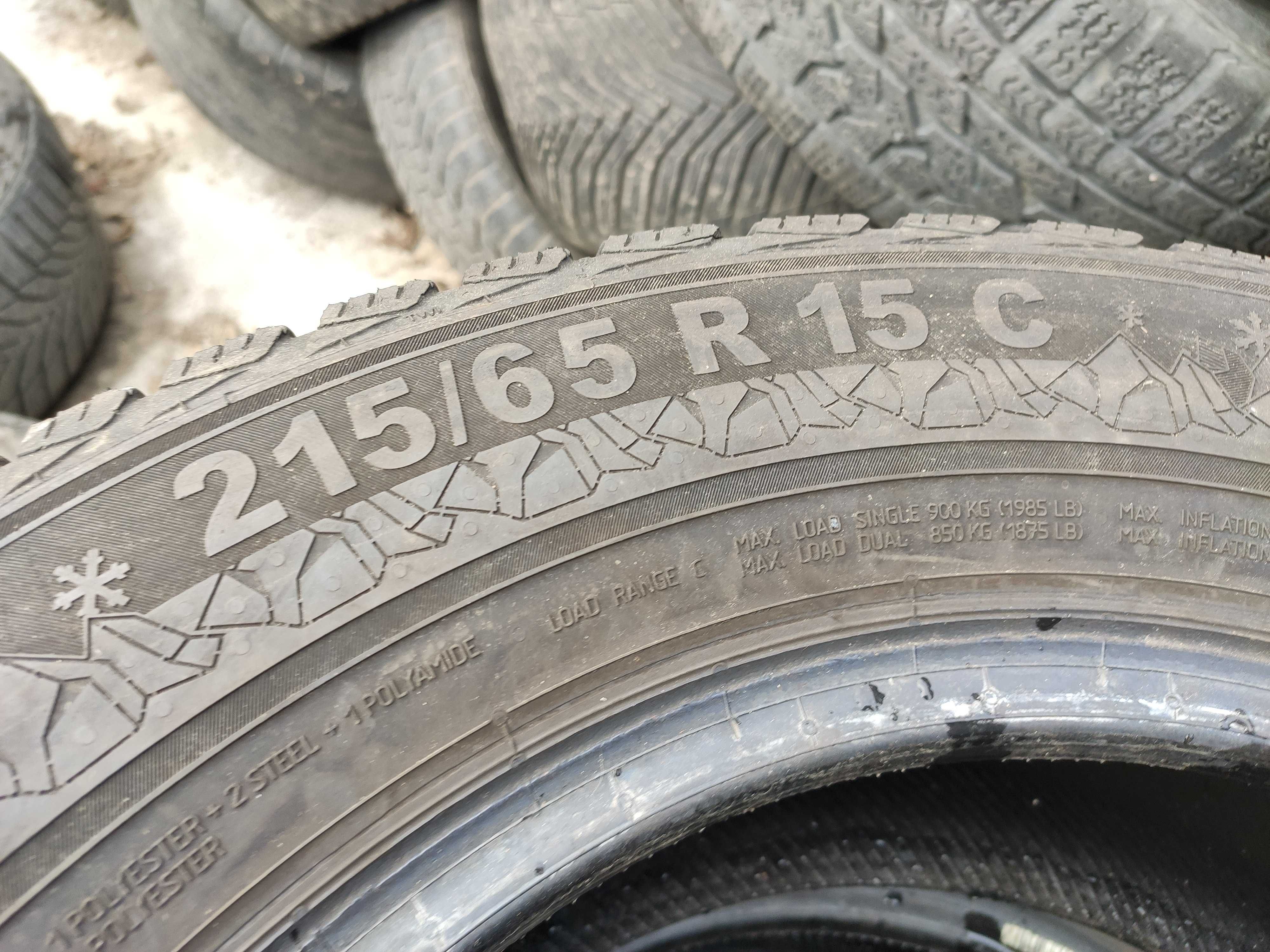 2бр Зимни гуми за БУС 215 65 15 С - Semperit - DOT 2023