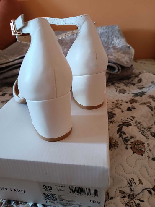 Официални обувки Jenny Fairy