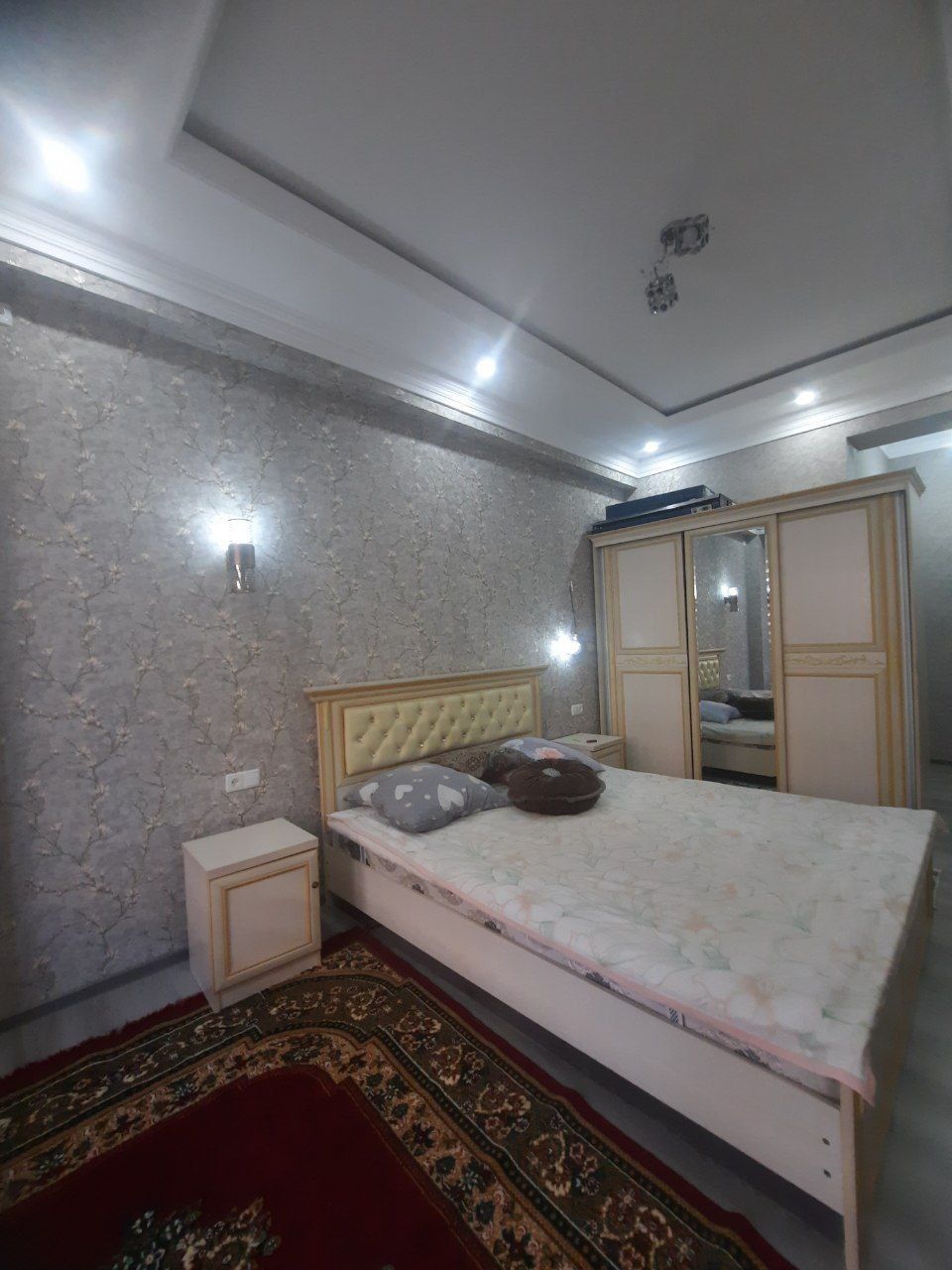 Аренда Баурум 2 хона 1 этаж 550у,е