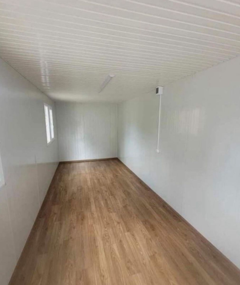 Vand containere modulare standarde la oferta