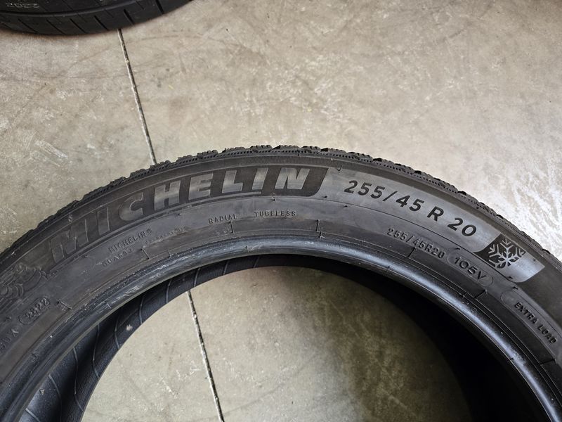 255/45/20 MICHELIN 4бр