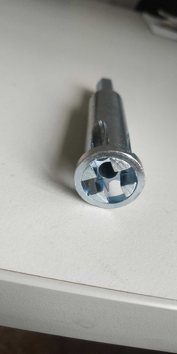 Накрайник за усукване на кабели (спайка)