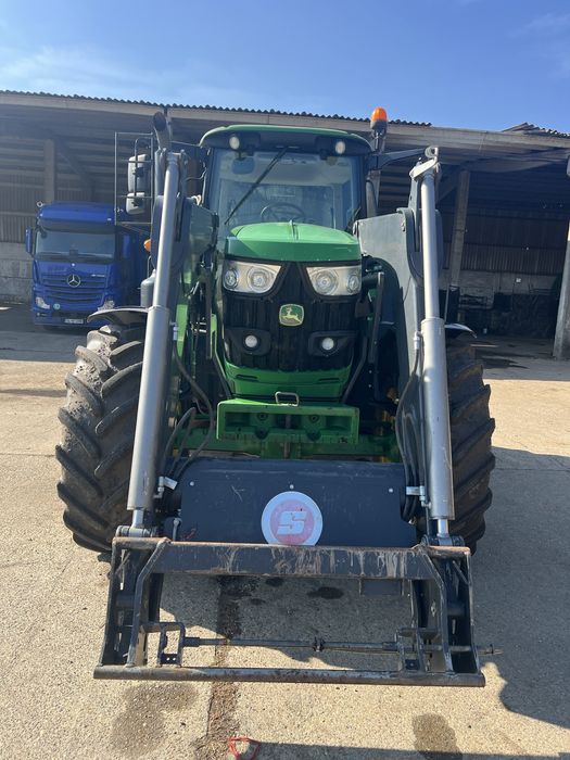 Tractor John Deere 6155M