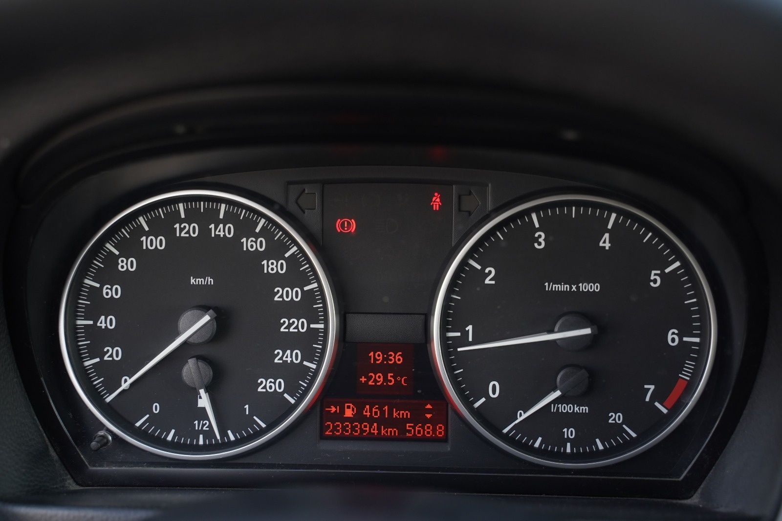 Bmw 318i E90 2007