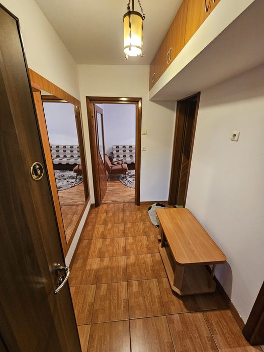 Inchiriez Apartament 2 camere Curcubeu