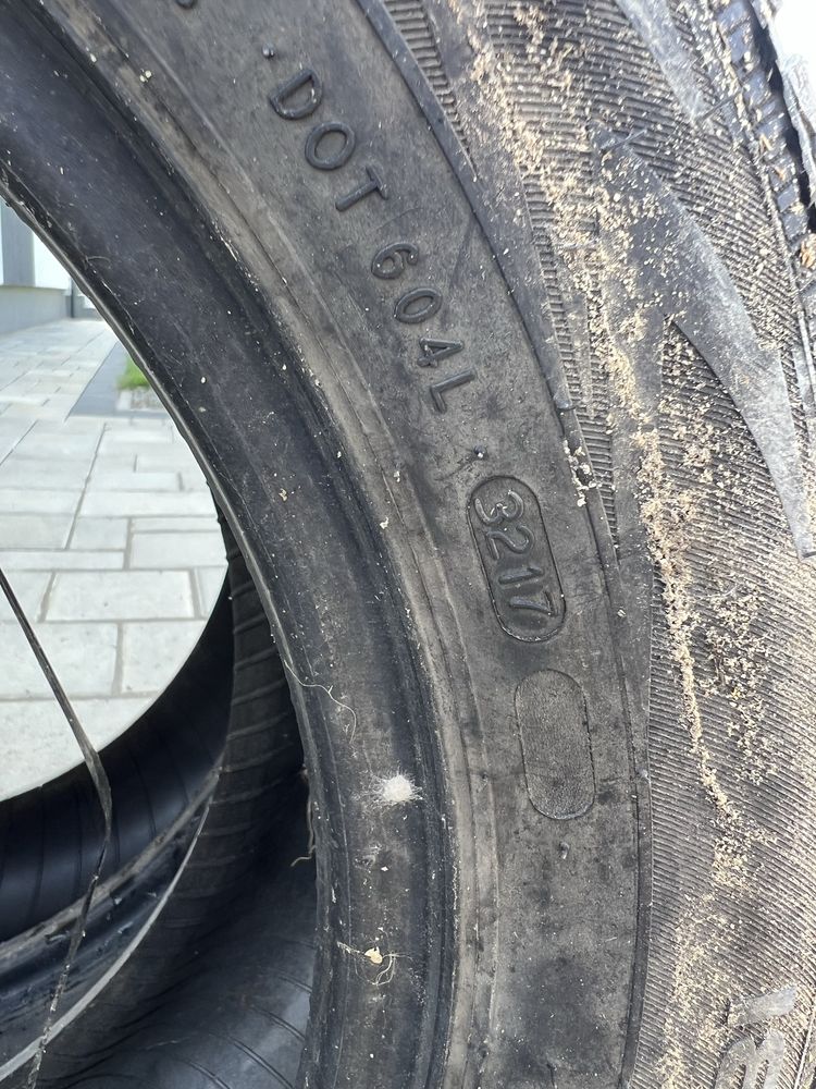 Anvelope M+S 185/60 R15 Nokian