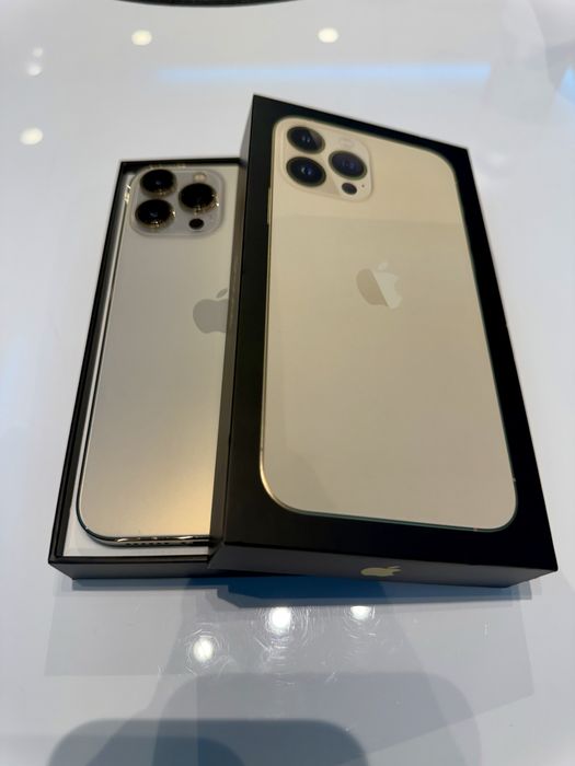 iPhone 13 Pro Max 128GB Gold в много добро състояние