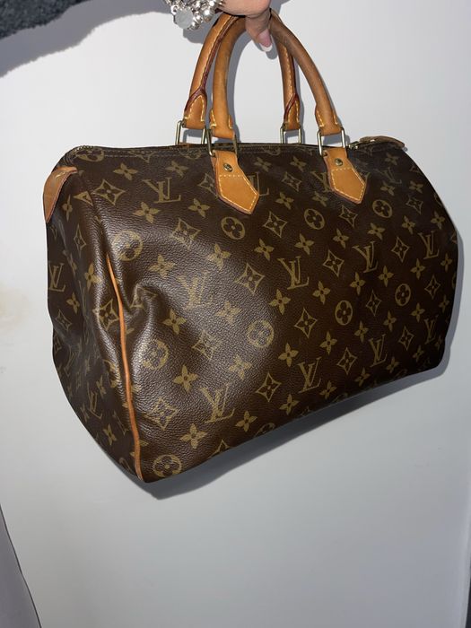 Geanta Louis Vuitton (LV)