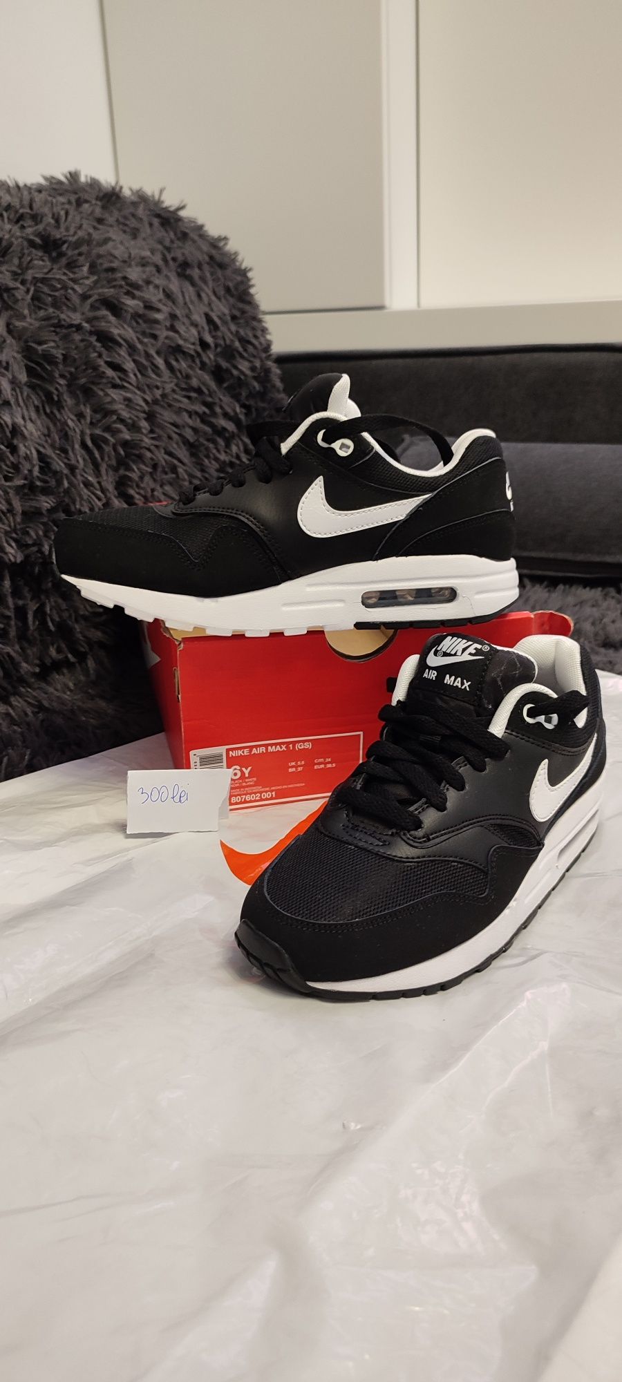 Nike Air Max 1 GS mărimea 38.5