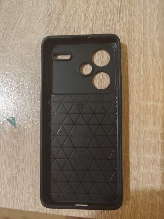 Продавам телефон