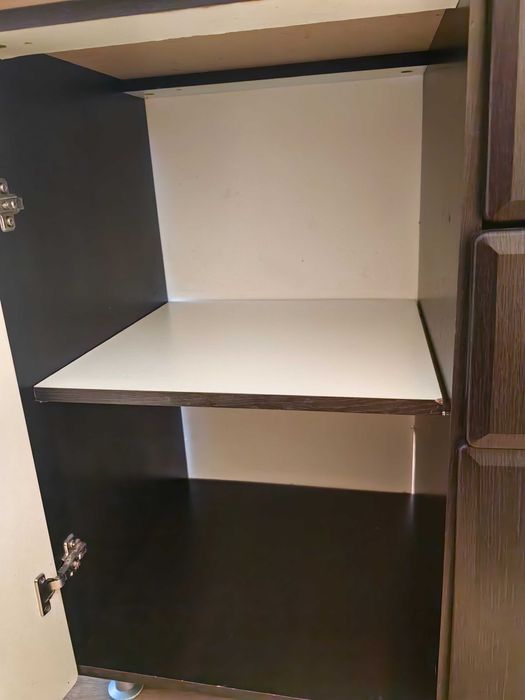 Vand mobila de bucatarie 2.70 m