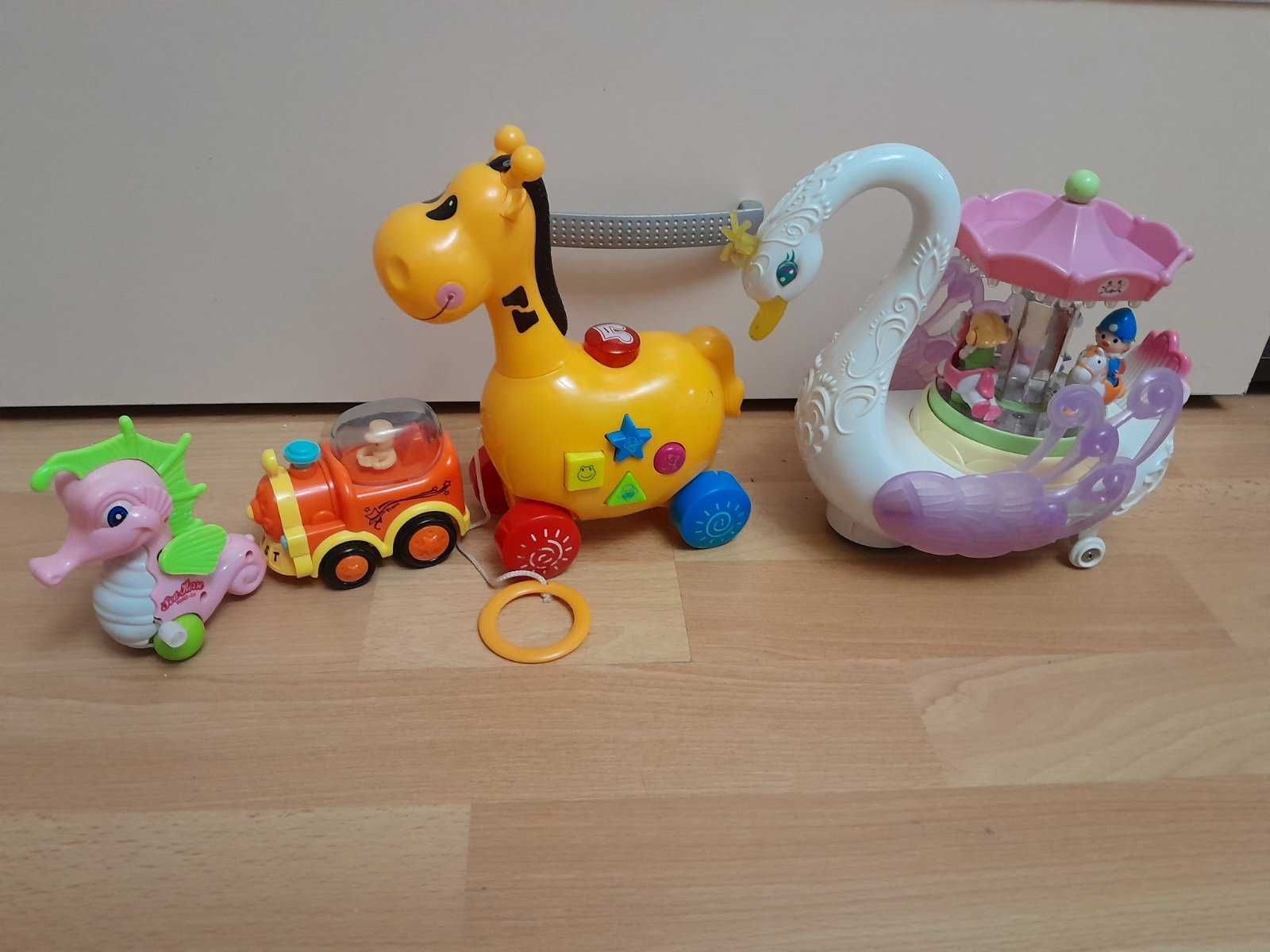Занимателни играчки за най-малките