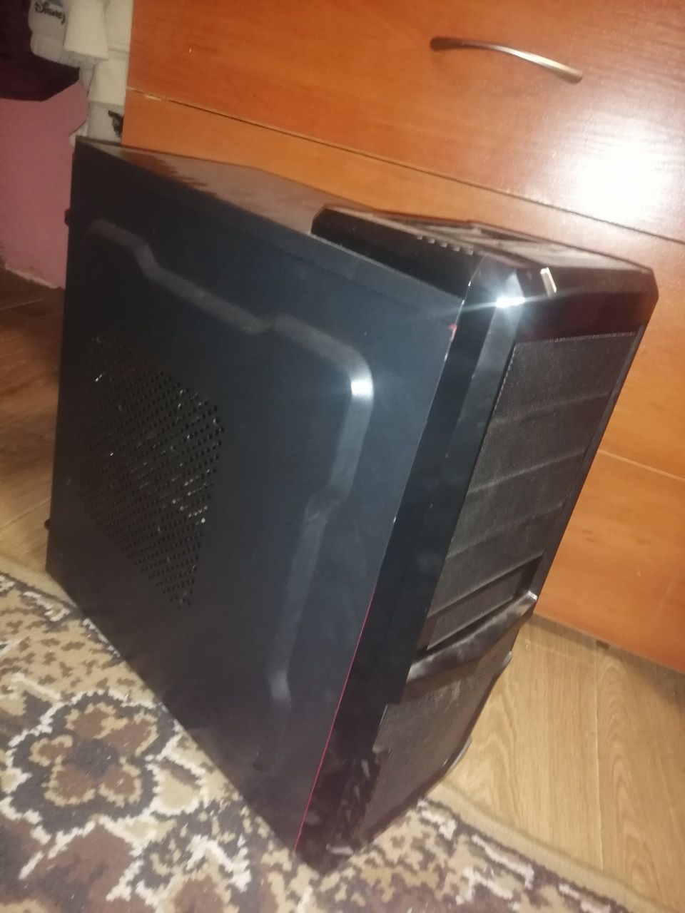 Продавам V-Line A02 case 500W PSU