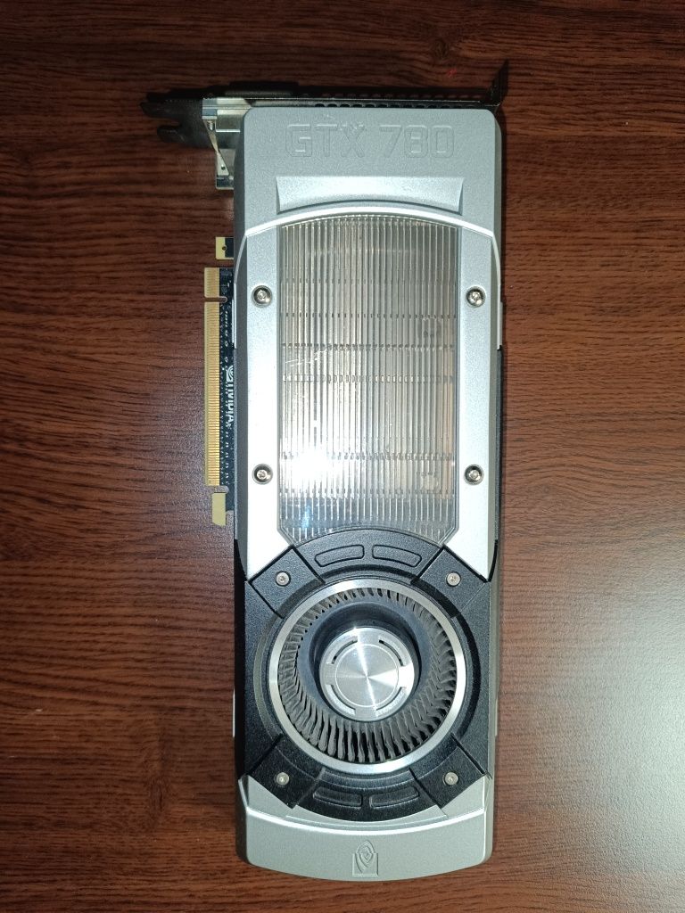 Видео карта Nvidia GeForce GTX 780 4GB RAM