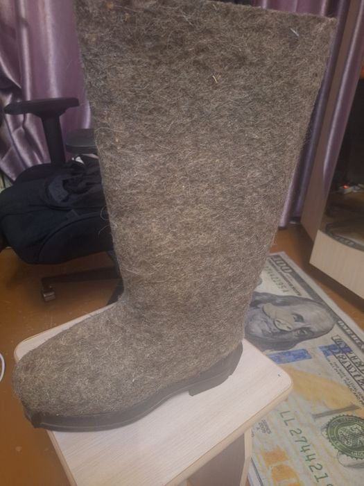 Продам новые валенки