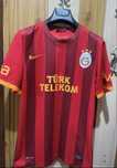 Tricou Galatasaray sezonul 13-14, 3rd kit