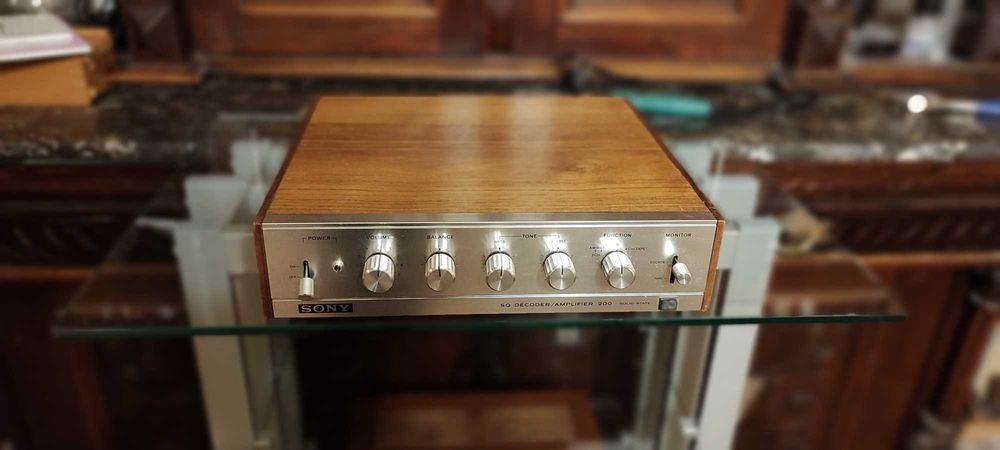Sony Quadraphonic SQ Decoder Amplifier SQA-200