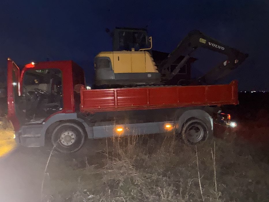 Atego 1224 Volvo EC55 C