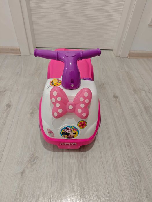 Masinuta Minnie Mouse