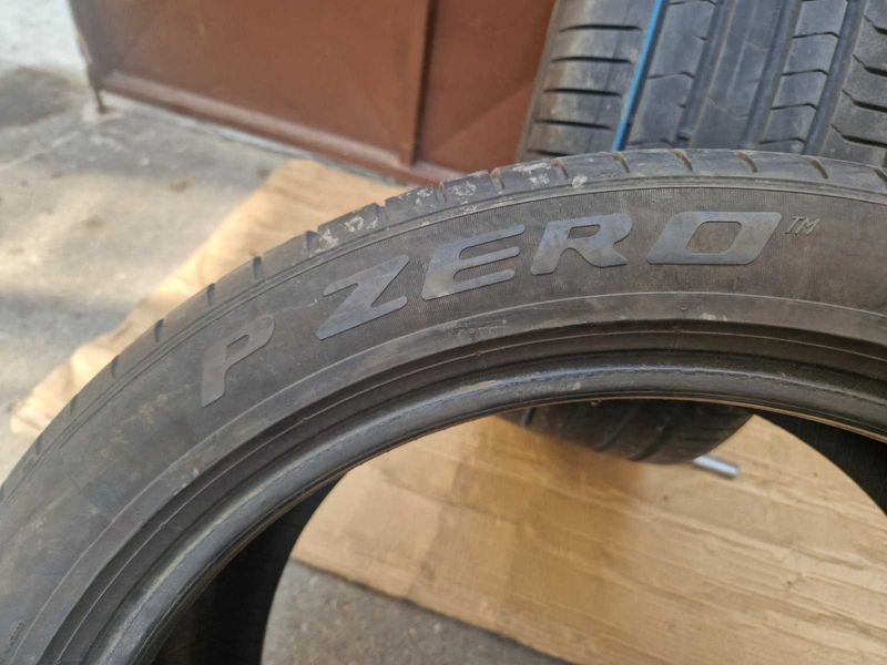 2 Pirelli R20 275/40
летни гуми Runflat 
DOT0719