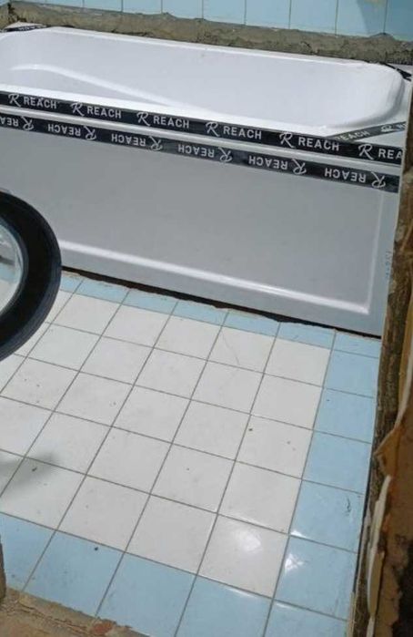 Ванная с экраном 1500×700