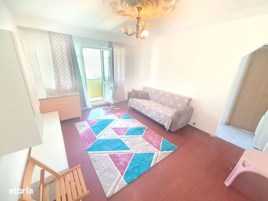 Apartament 2 camere semidecomandat, CORNISA - Bacau