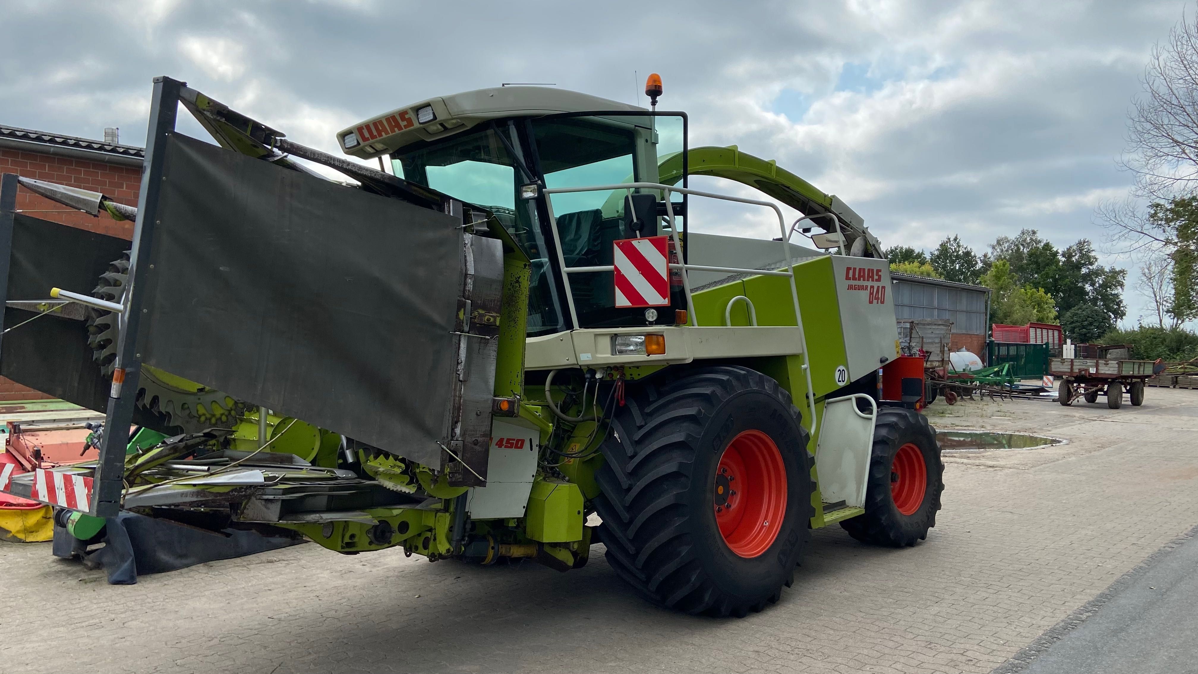 New Holland FX 4500 Claas Jaguar 840, makka o‘radigan Kambayn case