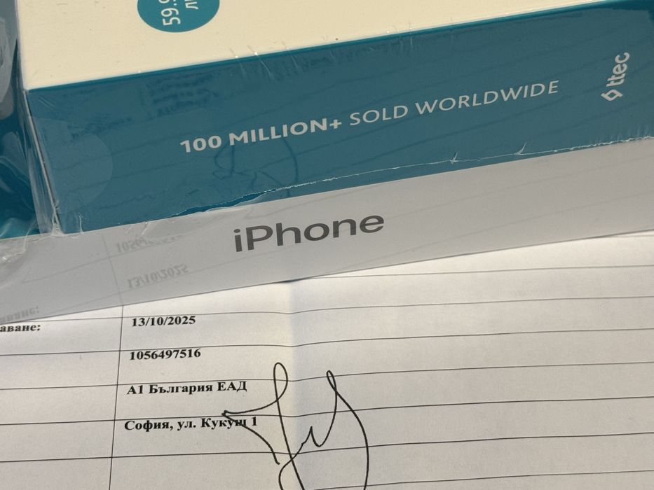***ЗАПЕЧАТАН 128GB iPhone 15 TTEC Гаранция A1 2027 г. Black / черен