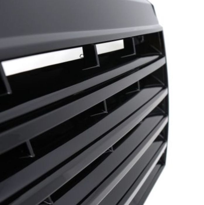 Решетка AMG за Mercedes E-Class W211 (2006-2009) – Черен Гланц