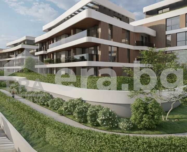 Продава се Тристаен апартамент в с. Топола, Област Добрич - 114 кв.м за 1083 €/кв.м - Снимка #1